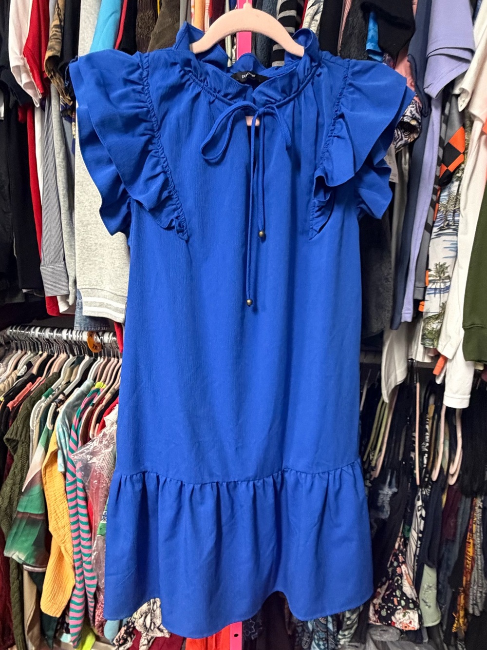 Dokotoo Womenās Size Medium Shift Mini Dress Solid Royal Blue Ruffles Pockets